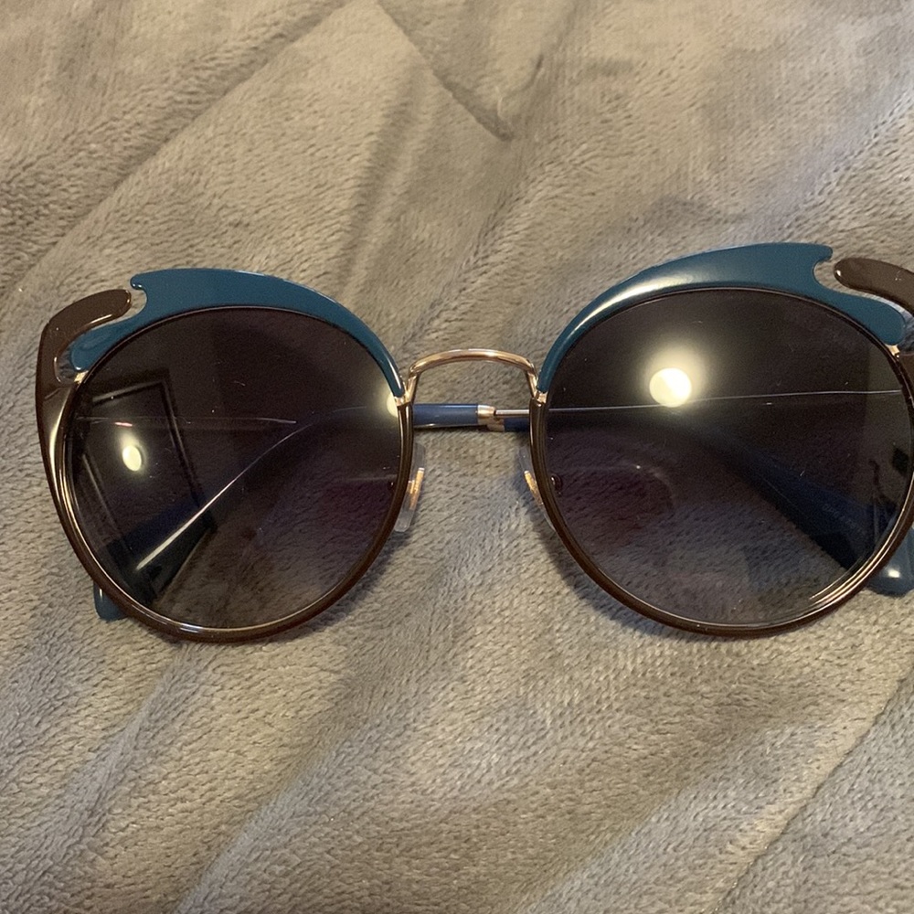 NWT Miu Miu Cat Eye Blue and Black Sunglasses with Hard Case, Lens Wipe & Box